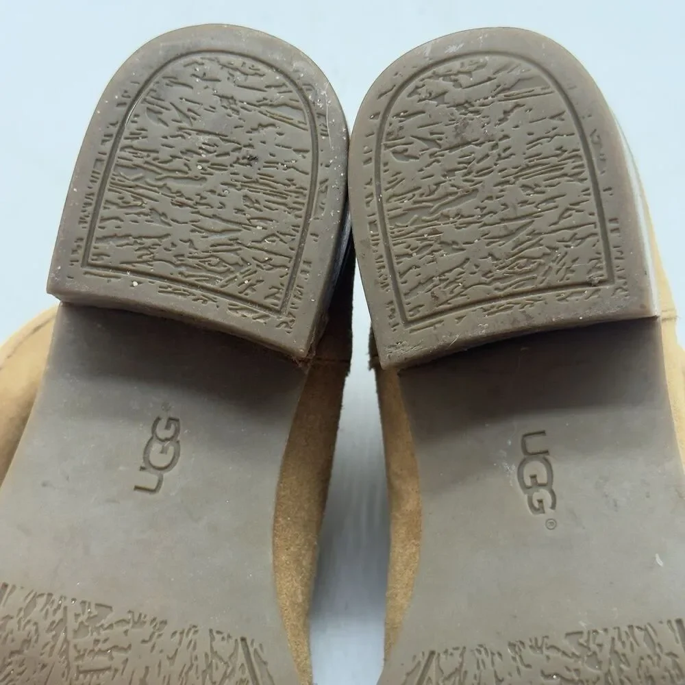 UGG Darling 1004367 Ankle Bootie Women's 8 Tan Suede Round Toe Pull On Western